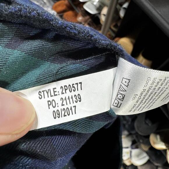 Vineyard Vines pants womens 12 green tartan plaid zip ankle christmas holiday - Picture 6 of 7